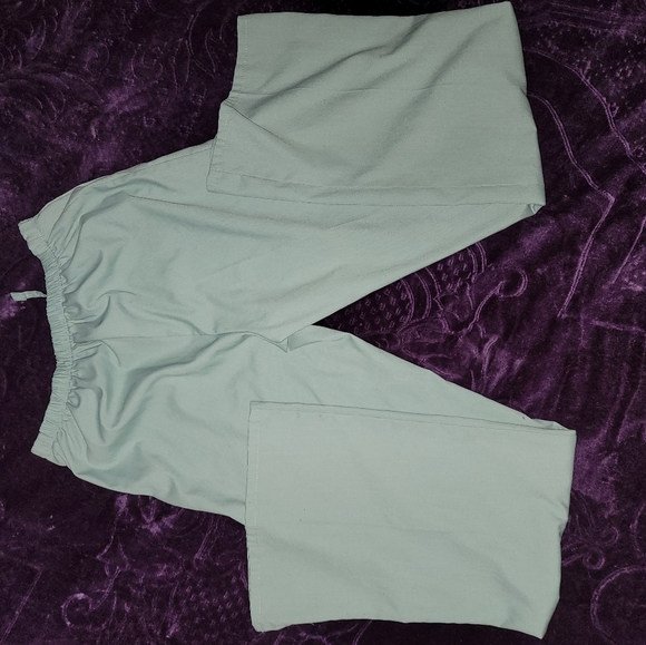 Lydia's pro series collection scrub pants - Picture 2 of 3